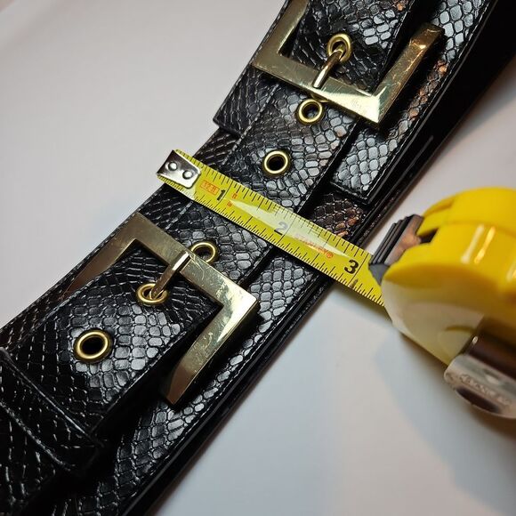 Y2K Black Faux Snakeskin Belt with Gold Buckle 26"- 30" - Picture 7 of 7